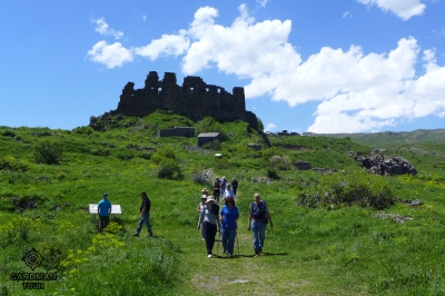 Замок Амберд