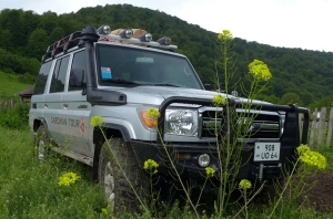 Toyota Land Cruiser 76 4.2 D-1