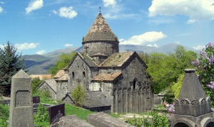 Самые древние и грандиозные церкви и монастыри Армении
